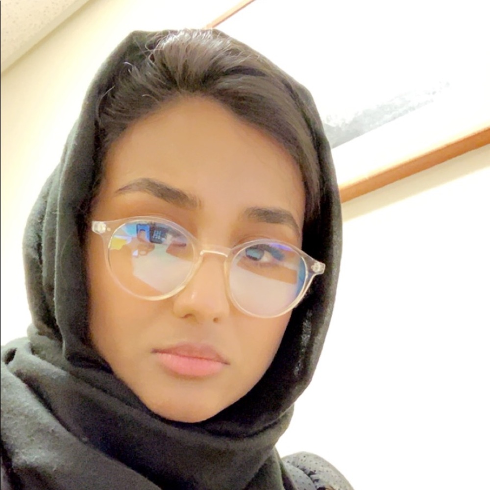 Meet your Posher, Fatimah